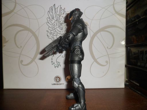 Mass Effect 3 - Shepard  Action Figure - обзор